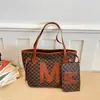 Bolsa Tote Grande Capacidade Estampa de Carta 2026 Tendência Simples Casual Textura Bolsa de Ombro para o Trabalho Conjunto de Duas Peças