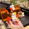 Chaveiro de Pelúcia Original Jinnew com Design de Carpa e Gatinho, Divertido Chaveiro de Pelúcia Puxável, Lindo Acessório de Bolsa, Pequeno Presente