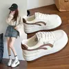 Sapatos de Plataforma Finos de Alto Valor com Cabeça Grande para Mulheres 2026 Outono Novo Estilo Celebridade da Internet Respiráveis Sola Macia Sola Grossa Aumento de Altura Sapatos Casuais Esportivos