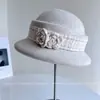 Chapéu Camélia Feito à Mão Estilo Tweed para Mulheres Chapéu de Feltro de Lã Australiana Outono e Inverno Chapéu Bacia com Fita de Tweed Chapéu Fashion