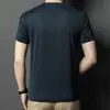 Camiseta de Verano Ligera con Tacto de Seda Helada, Moderna, de Lujo, Sencilla, Cuello Redondo para Hombre, Corte Ajustado, Versátil, Moda, Manga Corta