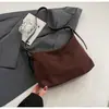 Bolso grande retro esmerilado para mujer 2025 nuevo bolso de hombro de gran capacidad otoño e invierno bolso tote de alta gama para el trabajo y el trayecto