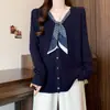 Nuevo diseño otoño 2026 talla extra bufanda de seda cárdigan de manga larga con cuello en V, camiseta base holgada y adelgazante, top fino