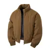 Chaqueta de piloto estilo americano con cuello alto para hombre, nueva chaqueta de motocicleta gruesa y cálida para otoño e invierno 2026, abrigo de algodón plumón
