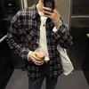 Camisa de cuadros retro americana para hombre, camisa elegante de manga larga para otoño, holgada y versátil, adecuada para parejas