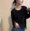 Camiseta de Renda com Tela Gola Redonda Elástica Slim Fit para Mulheres Primavera e Outono Novo Estilo Coreano Retrô Simples Camiseta Básica Top A9420