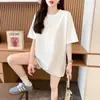 Camiseta Básica de Manga Curta Plus Size Feminina Verão 2026 Nova Casual Versátil Emagrecedora para Gordas MM Comprimento Médio Solta