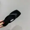 Primer Encuentro con las Chanclas de Cuña de Lunares de la Temporada para Mujer, Adecuadas para el Verano, Nuevo Modelo 2026, Elegantes y Hermosas, Cómodas para los Pies