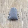 Bolsa de franela gris puede ser grabada LOGO 9 de ancho 14 de alto bolsa de franela gris de almacenamiento con boca fruncida
