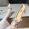 Zapatos de Boda Sexy de Tacón Grueso y Corte Bajo, Zapatos de Tacón Medio, Nuevo Estilo Primavera/Verano 2026, Punta Fina con Moño de Pedrería, Zapatos de Salón Versátiles para Mujer
