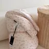 Colcha de punto estilo INS con diseño de nube de dibujos animados para primavera y otoño, colcha de invierno suave y cálida con borde enrollado, lavable a máquina, adecuada para uso en dormitorio