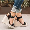 Comércio Exterior Transfronteiriço Sandálias Plus Size Femininas 2024 Novos Sapatos Femininos Europeus e Americanos com Salto Plataforma Boca de Peixe Uma Tira Tamanho 43 Estação Independente