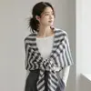Bufanda Triangular de Punto Rayado Estilo Coreano para Mujer Otoño Invierno Versátil Protector de Cuello Nudo Polaina para Cuello Ropa Exterior Decorativa Pequeña