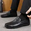 Marca Dragonfly, zapatos casuales de cuero negros para hombre estilo británico, mocasines sin cordones con suelas blandas, perfectos para conducir