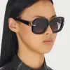 Gafas de sol cuadradas de montura grande a la moda para mujer Gafas de sol europeas y americanas Gafas de sol anti-UV Sombrilla de moda