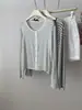 Camiseta de Verano Fina de Lyocell Tencel con Protección Solar para Mujer, Corte Holgado y Relajado, Cuello Redondo, Botones de Concha, Manga Larga para Aire Acondicionado