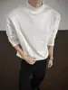 Top de base branco de gola semi-alta para homens, outono e inverno, camiseta top de manga comprida de rua desconstruída boxy, moderna