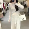 Camiseta de Punto de Uso Rudo con Adorno de Pedrería para Mujer, Diseño Suave Estilo Francés de Primavera, Corte Ajustado, Elegante Top Interior para Figuras Pequeñas