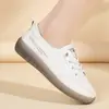 Zapatos Blancos de Cuero Genuino con Suela Suave Modelo Nuevo 2025 Resistentes al Desgaste de Suela Plana Ligeros Transpirables Modernos Casuales para Mujer