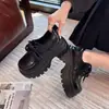 2026 Primavera/Outono Novo Estilo Tamanho Pequeno Plataforma de Solado Grosso Mocassins para Mulheres Estilo Britânico Cadarço Pequenos Sapatos de Couro Sapatos Individuais