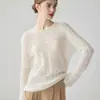 Novo suéter de tricô de cashmere liso para outono e inverno feminino, caimento solto, mangas compridas vazadas, macio e amigo da pele
