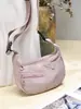 Masha Family Nueva Bolsa de Nylon para Mujer de un Solo Hombro para Viajar Cruzada Casual Gran Capacidad Versátil Ligera Bolsa Tipo Dumpling para Mujer