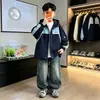 Chaqueta de primavera para niño 2026 nuevo estilo parka acolchada para niño, ropa elegante, abrigo de algodón de invierno para niño