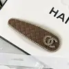 Grampo de cabelo vintage com strass elegante clipe de um caractere simples popular 2023 Novo grampo de cabelo clipe lateral clipe para franja adorno de cabeça