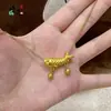 Nueva Cadena para Clavícula de Carpa de Buena Suerte Estilo Chino, Versátil y de Gama Alta, Collar con Colgante de Carpa Campana de la Fortuna en Oro Arena