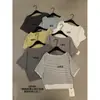 Liquidação, Sem Trocas ou Devoluções, Estilo Coreano Simples Retrô Color Block Listrado Solto Emagrecedor Manga Curta Off-Shoulder Tricô para Mulheres 3916
