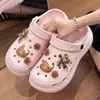 Nuevas sandalias de casa cerradas para mujer, de verano, de EVA con suela gruesa, para hacer tú mismo, con agujeros decorativos, antideslizantes, que aumentan la altura, versátiles y duraderas