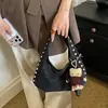 Bolso Tote de Gamuza con Remaches Vintage para Mujer 2026 Nuevo Bolso de Mano de Gran Capacidad Bolso de Hombro o Axila Versátil de Moda