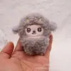 Pingente de Boneca de Cordeiro Cacheado Desenho Animado Chaveiro de Bolsa de Casal Broche de Acessórios para Roupas DIY Acessórios Pequenos de Boneca