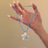 [Linguagem das Flores Showa] Colar de Camélia Doce Estilo Francês Gargantilha Dupla de Pérola Artificial Novo Estilo Outono e Inverno