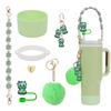 Juego de 7 tazas decorativas con tapa de paja, cadena de taza, llavero con colgante de bola de peluche, serie de dibujos animados