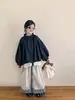 Primavera 2026 Nuevo Estilo Coreano Ropa Infantil Niñas Chaqueta Única Flor de Linterna Botón Moda Adorno de Encaje Cortavientos