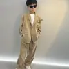 Terno Terno para Meninos Outono 2025 Nova Roupa Infantil Solta Moda Bonito Pequeno Terno Conjunto de Duas Peças para Cabelo