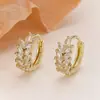 Pendientes Minimalistas de Estilo Coreano, Pendientes de Hoja con Diseño Hueco de Árbol Rojo Pequeño, Con Circonita de Alta Calidad