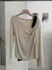 KEKEZOON Camiseta Manga Longa Color Block Assimétrica Falsa Duas Peças para Mulheres, Modelagem Justa, Emagrecedora, Top Tendência para Outono Inicial 8866