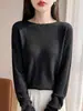 Camisa simples de manga comprida com corte slim estilo coreano para mulheres, com forro texturizado, top versátil para exportação, pronto para usar para outono e inverno, com textura espinha de peixe