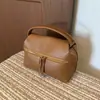 Bolso de mano elegante y atractivo para mujer, nueva colección otoño 2026, bolso tote cuadrado pequeño, bolso de hombro simple y chic estilo coreano, bolso cruzado de moda