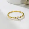 2026 Moda Transfronteiriça Círculo Fino Multi-Diamante Anel de Aço Inoxidável Estilo Elegante Versátil para o Dia a Dia Anel de Aço Titânio Feminino Atacado