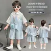 Conjunto de Três Peças de Verão Azul Gelo Nobre para Meninos Estilo Coreano Roupa da Moda com Manga Curta para Meninos Jovens