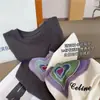 Camiseta Juvenil Estilo Coreano com Estampa de Coração Degradê, Gola Redonda, Mistura de Algodão, Manga Curta Casual, Caimento Relaxado, Top Versátil de Verão