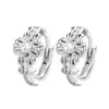 Pendientes de Zirconia Cruzados Diseño de Encaje Estilo Medieval Europeo y Americano Pendientes de Ballesta Pendientes Nuevo Estilo de Verano