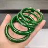 Atacado do Fabricante Pulseiras Finas Redondas e Planas de Imitação de Jade Hetian Verde Espinafre Feitas com Materiais Mongóis, Pulseiras de Beleza