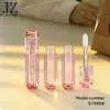 Pedido Jinze: Pincel Redondo Espesso, Tubo de Gloss Labial Rosa Translúcido em Formato de Coração, Material de Embalagem Tubo Plástico Vazio