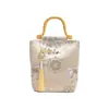 Bolso Nuevo Estilo Chino Estilo Nacional para Mujer 2026 Modelo Nuevo Jacquard de Satén Estilo Casual Vacacional Retro Versátil Bolso de Mano Bolso Cheongsam