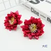 Flores Artificiales, Hojas de Pino, Peonías, Flores Falsas con un Diámetro de 7 cm, Cabezas de Flores de Seda para Accesorios de Cabello DIY, Pasadores y Decoraciones Florales para Trajes Tradicionales
