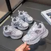 Zapatillas Deportivas Infantiles 2026 Primavera y Verano Nuevo Estilo Zapatos de Malla para Niños Zapatos Casuales Tipo Papá para Niñas Zapatillas de Running Transpirables de Malla Modernos